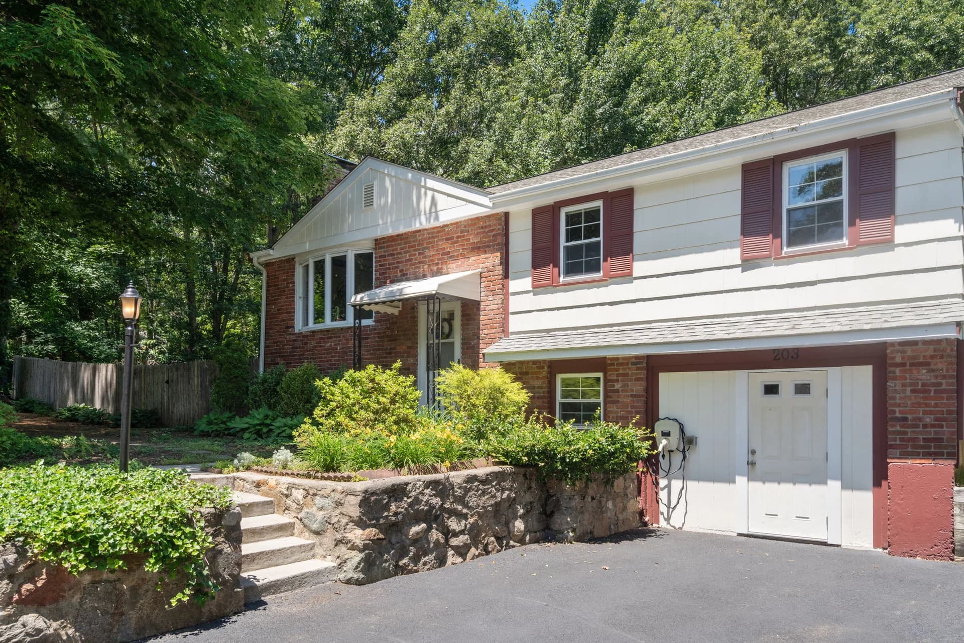 203 Turner Road, Holliston, MA, USA hero image